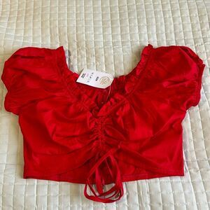 New- Berrylush Women Solid Red V-Neck Front Tie-Up Frilled Crop Top Sz M